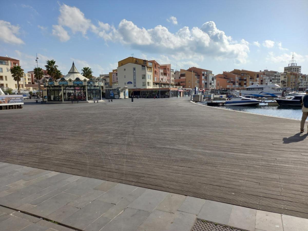 Port Brescou, T3 En Duplex Climatise, Superbe Vue Sur Le Port Apartment Agde Bagian luar foto